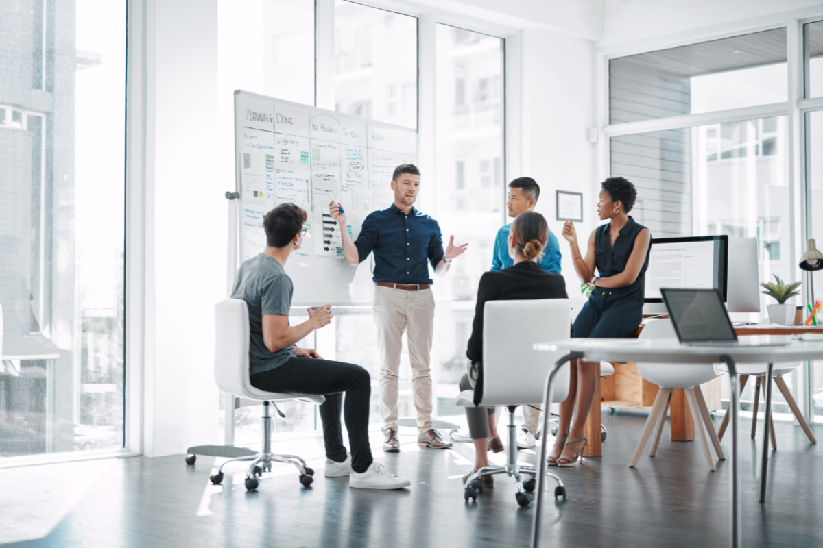 CFDs: What Are They And How Do CFD Trading Work?